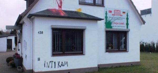 Farbanschlag auf Moschee