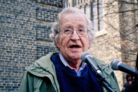 Chomsky: “En Europa No Importa Quién sale Elegido, las Políticas Siguen Siendo las Mismas” 