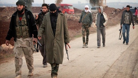 Suriyeli Muhalifler Aftan Yararlanmak İçin Savaşı Bıraktı