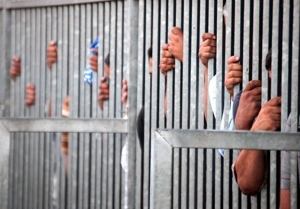 32 disabled Palestinian detainees facing medical neglect in Israeli custody