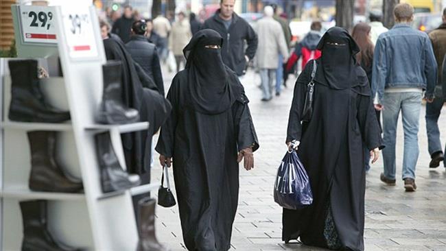 Germany's Chancellor Merkel calls for banning Muslim full-face veil