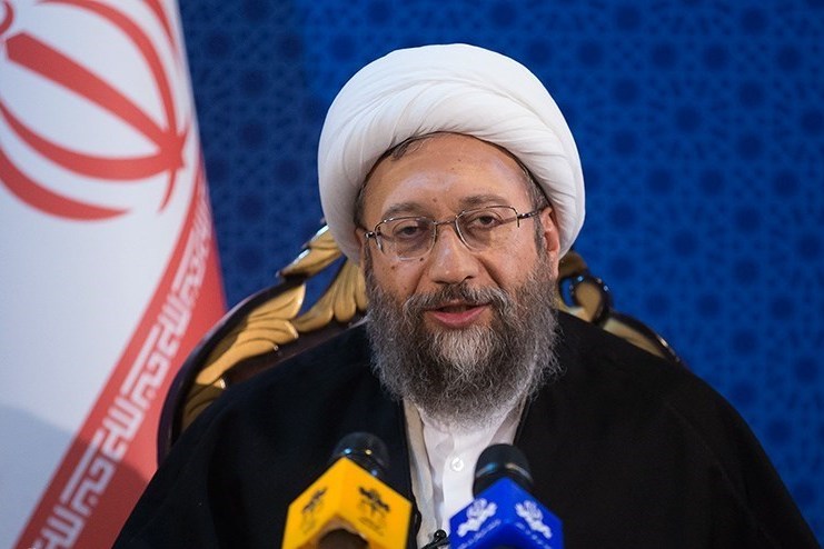 آية الله آملي لاريجاني: الغرب متعطش للقيم المعنوية