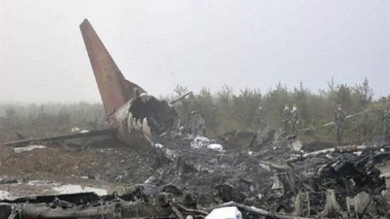 Paquistão chora 47 vítimas de acidente aéreo