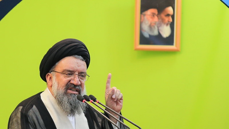 Limamin Juma'ar Tehran: Martani Iran Akan Takunkumin Amurka Zai Zama Girgizawa.