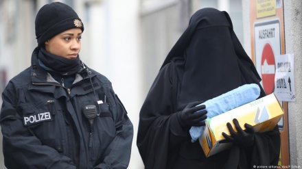 Merkel fordert Burka-Verbot in Deutschland