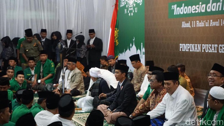 Presiden Jokowi Hadiri Peringatan Maulid Nabi di PP GP Ansor