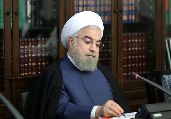  الرئيس الايراني يوعز بانتاج محرك ووقود نووي للنقل البحري