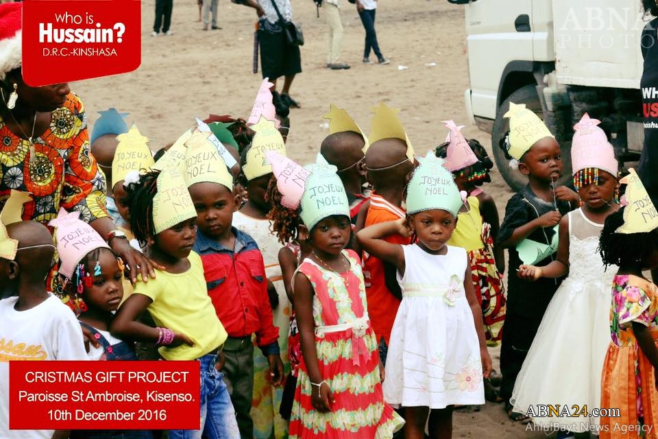 Photos2: Kinshasa 'Who is Hussain?' Christmas campaign distributes +1000 gift & food packets to school kids