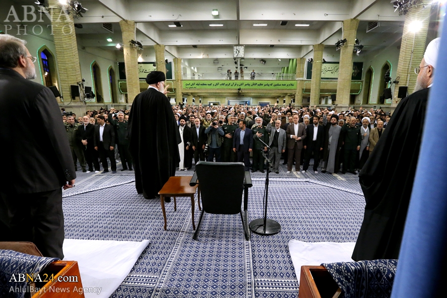 Rencontrez les responsables et les invités de la Conférence Unité islamique avec leader Révolution