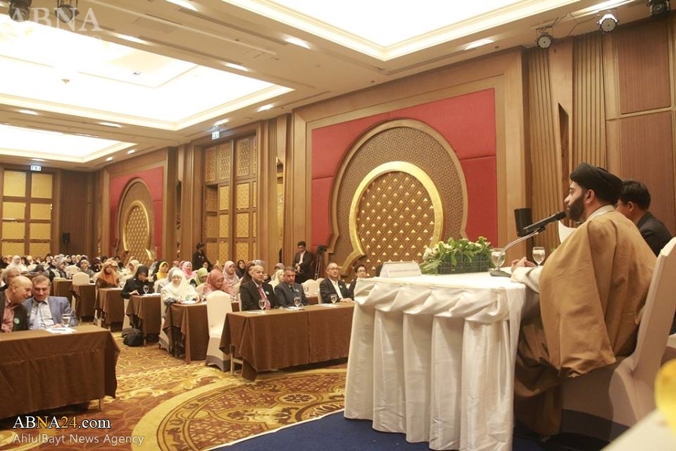 1.	La Thaïlande a eu lieu au séminaire « Muhammad Rahmatul 'Alamin » (PSLF)