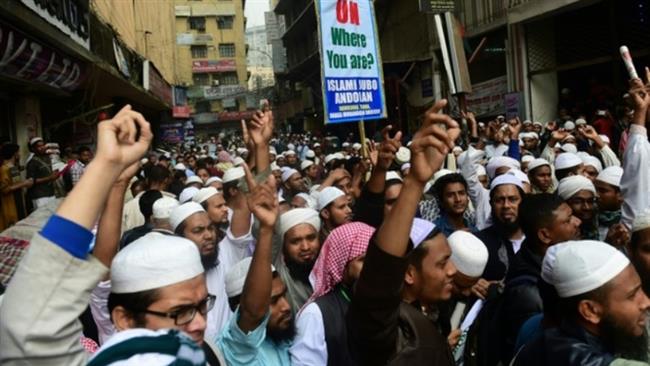 Bangladesh police stops pro-Rohingya march to border