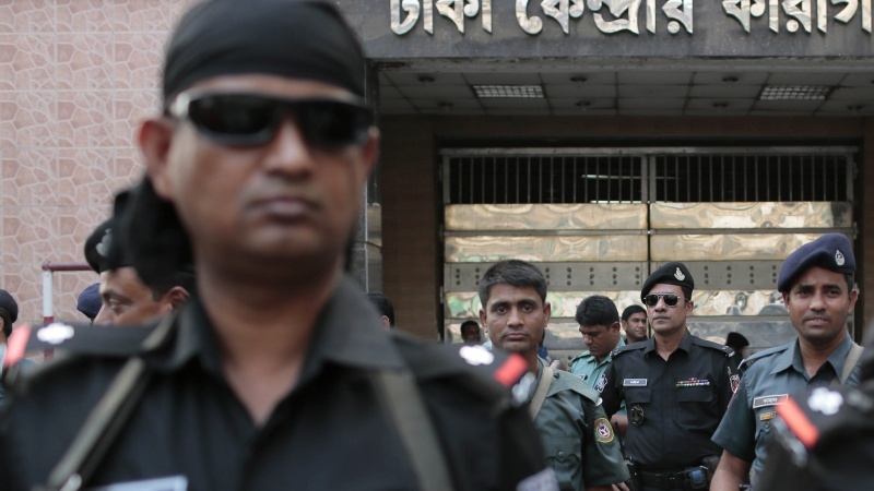 बांग्लादेश, ढाका में जमातुल मुजाहेदीन के एक ठिकाने पर विस्फ़ोट में दो की मौत।