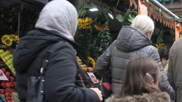 Islamophobia in Australia: Muslim woman attacked with broken bottle after saying 'happy holidays' instead of 'merry Christmas'