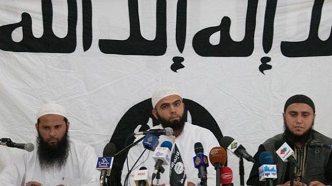 تونس تسجن 16 عنصرا ينتمون لانصار الشريعة الارهابية