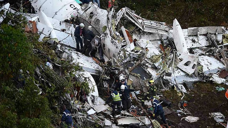 Caixas negras: Avião da Chapecoense voava com plano irregular e sobrecarga