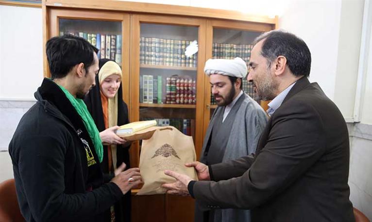 German lady converted to Shia Islam in Imam Reza’s Shrine