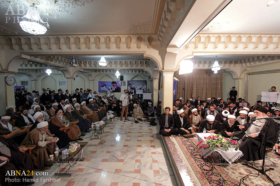 Berita Bergambar: Perhimpunan Pelajar Agama Di Mashhad, Iran Sempena Memperingati Hari 9 Dey