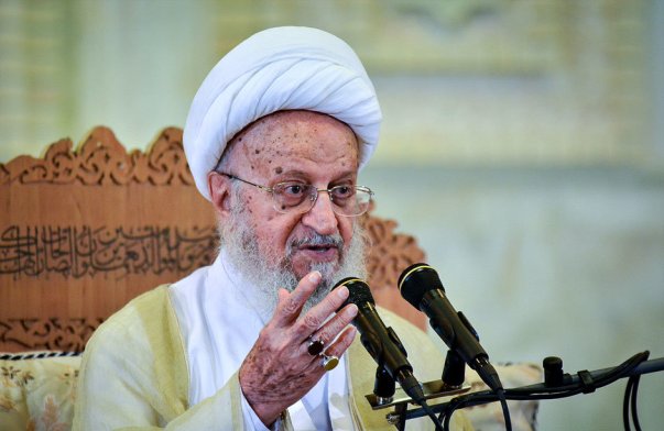 Ayatollah Makarem Shirazi: World political environment filled with lies, hypocrisy