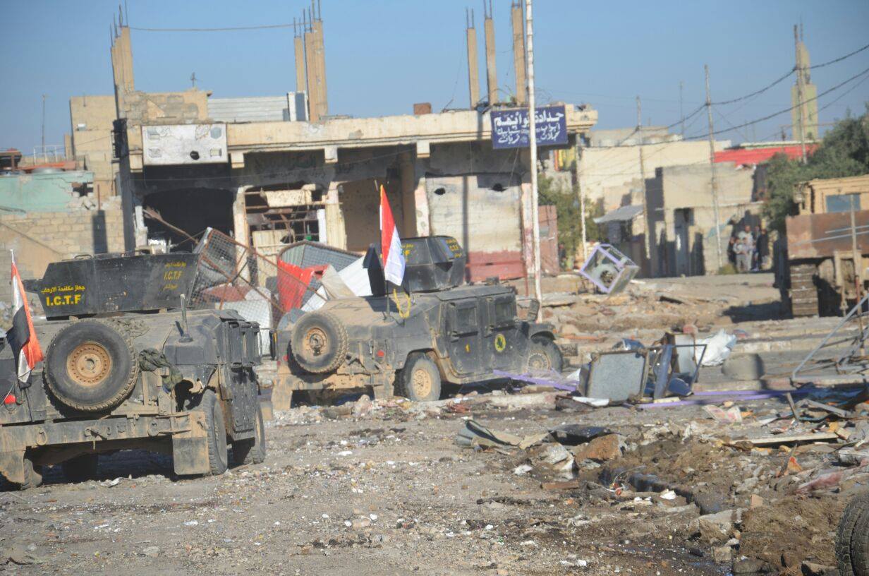 تحرير حي القدس الاولى شرقي الموصل وتدمير 8 عجلات مفخخة 