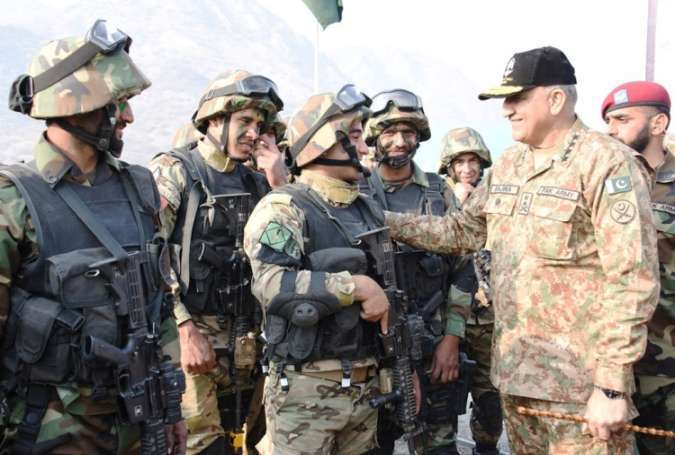 پاک فوج ہر خطرے سے نمٹنے کے لیے مکمل تیار: جاوید باجوہ