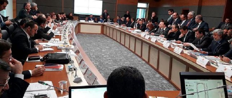 'Başkanlık anayasası' komisyondan geçti... Peki şimdi ne olacak?