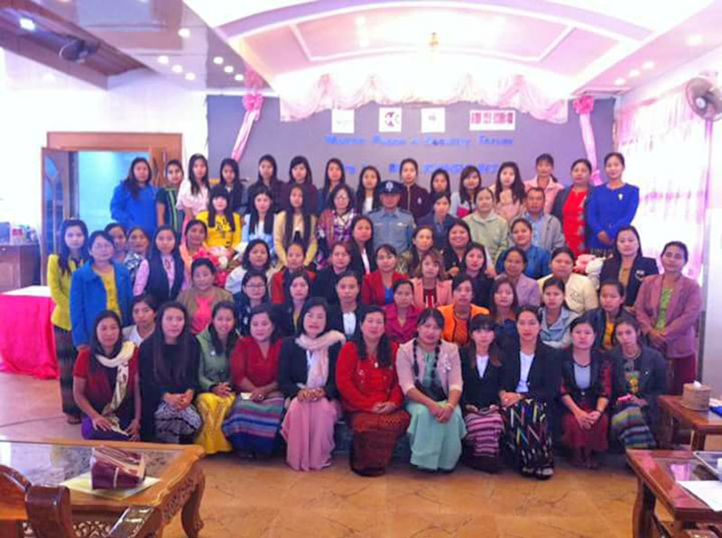 အမ်ိဳးသမီးေရးရာဝန္ႀကီးဌာနထားရွိရန္ ေတာင္းဆို 