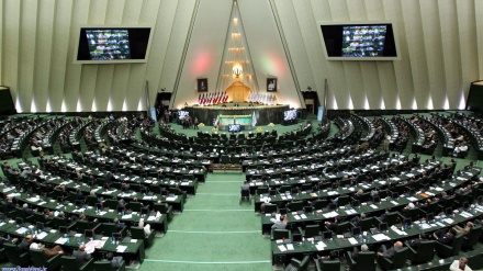 Iranische Parlamentsdelegation in Syrien