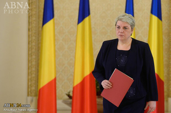 Resmi, Sevil Shhaideh Perempuan Pertama yang menjadi Wakil PM Romania