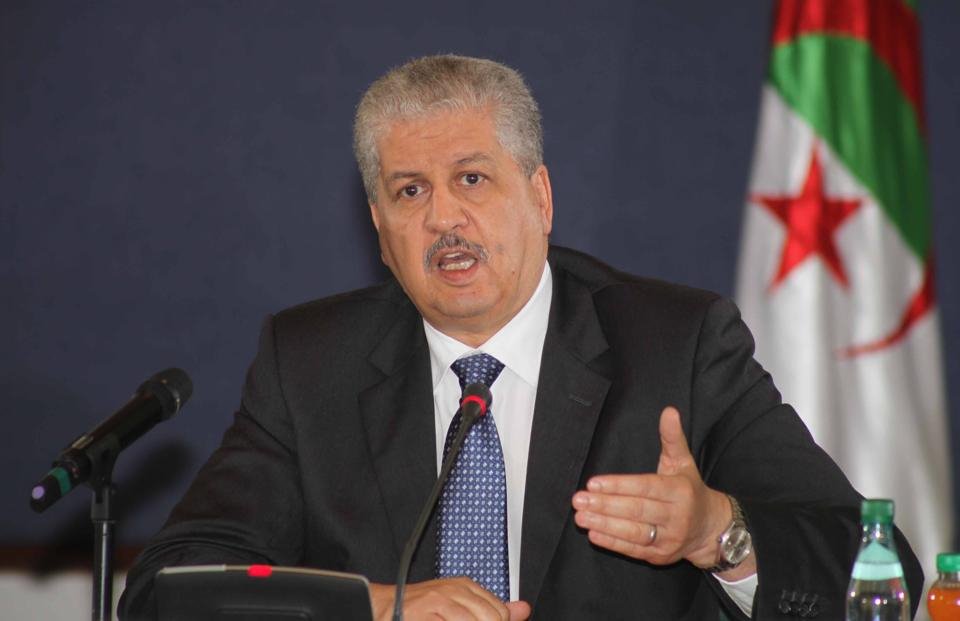 رئيس وزراء الجزائر: الربيع العربي لا نعرفه ولا يعرفنا