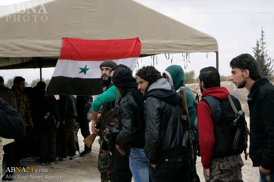 Sekitar 200 Militan Syria Letak Senjata Dan Sertai Tentera Negara Itu
