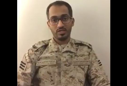 ضابط يترد عن الاسلام وينشق عن الجيش بسبب جرائم السعودية باليمن + (فيديو)