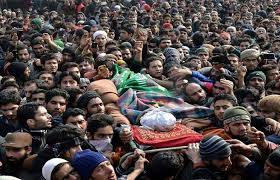 کشمیر میں بھارتی فوج کا تشدد، ایک جوان جانبحق/ ہندو انتہا پسندوں کے ہاتھوں مسلمان بستی پر حملہ