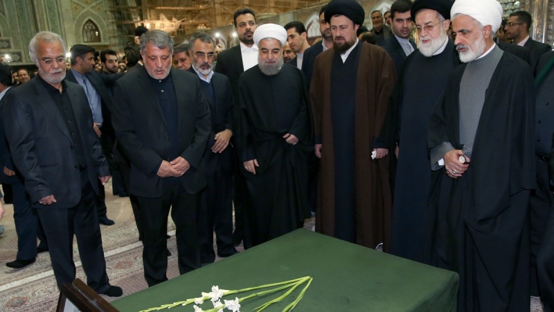 Presidente presta homenagem ao falecido aiatolá Rafsanjani