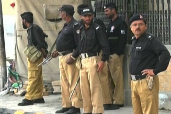 پاکستان میں وہابی دہشتگردوں کی گرفتاریاں 