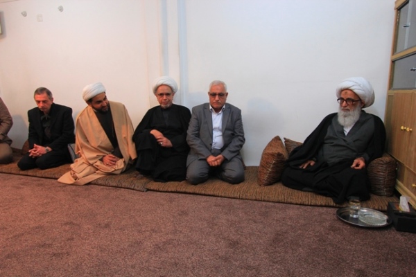 المرجع النجفي: علينا جميعاً أن نلبيَ حاجة عوائل الشهداء والجرحى