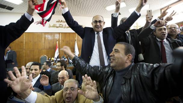 Egypt court strikes down islands deal in blow to president