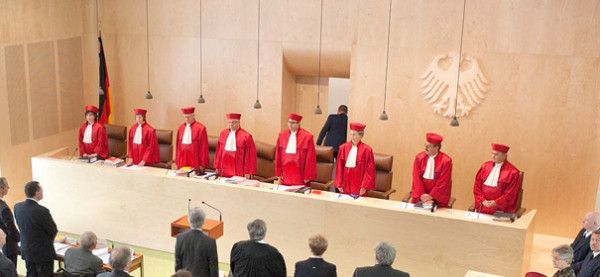 Bundesverfassungsgericht lehnt NPD-Verbot ab
