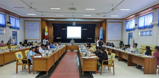 ကိုယ္​ဝန္​​ေဆာင္​မိခင္​​မ်ားကို လစဥ္​က်ပ္​ ၁ ေသာင္​းခြဲ​ ေထာက္​ပံ့​မည္