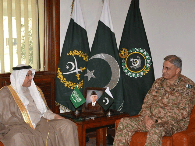 پاک فوج آل سعود کے دفاع کو اپنا دفاع سمجھتی ہے، آرمی چیف