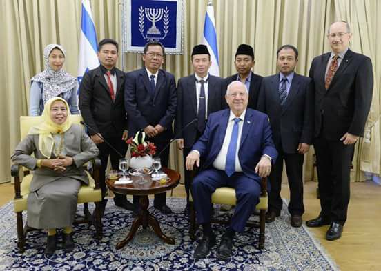 Merasa Terhormat Kunjungi Israel, Petinggi MUI Dikecam dan Diminta Mundur