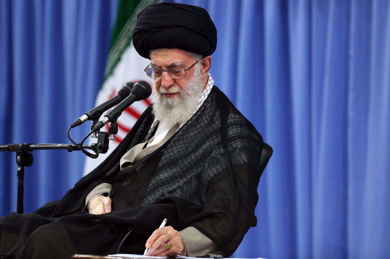 حقیقی اسلام کا دفاع کرنا سب کا فرض ہے: یورپ کی اسلامی طلبا یونین کے نام رہبر انقلاب کا پیغام