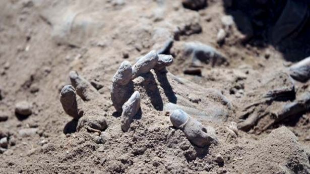 العراق يعلن العثور على رفات 89 جثة من ضحايا مجزرة سبايكر في تكريت