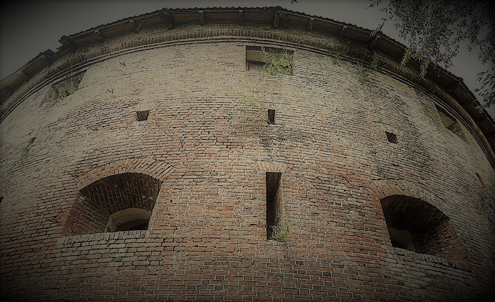 Бир Халгын Тарихи мәһв едилир, Тарихи Ләнкәран галасы дағылыр - Ајрылан пуллар һара хәрҹләниб? - Видео