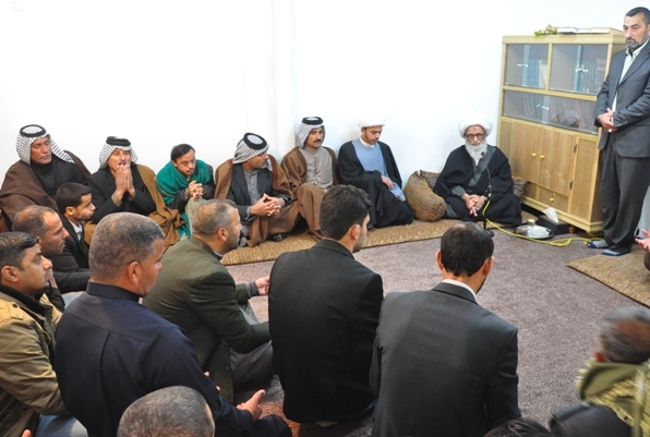 المرجع النجفي يؤكد ضرورة التمسك بسيرة النبي (ص) وآله (ع)
