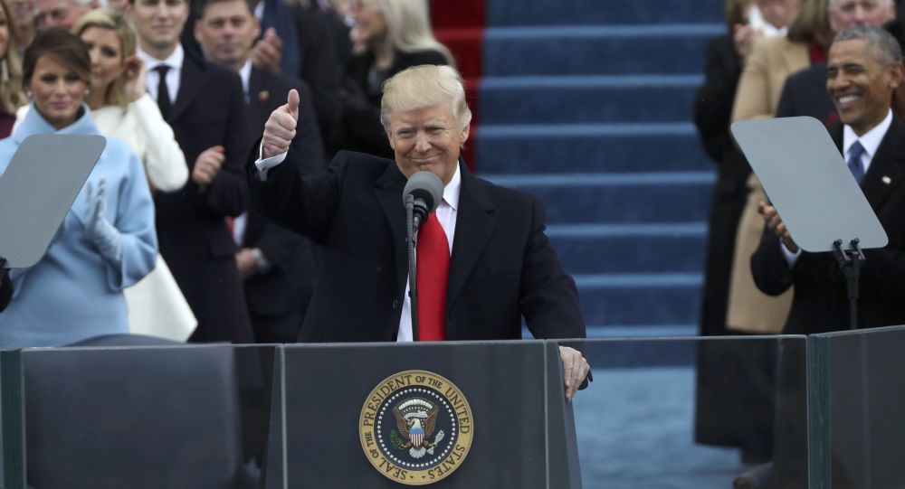 Presidente dos EUA Donald TrumpPelo Twitter, Trump tenta assumir imagem conciliatória