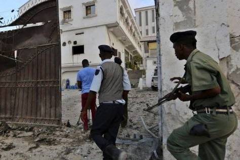 قتلى في هجوم على فندق بمقديشو تبنته حركة الشباب الارهابية