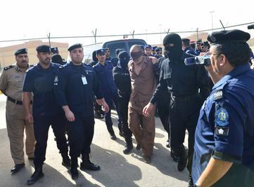 الكويت: إعدام 7 بينهم أحد أفراد الأسرة الحاكمة 