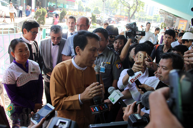 တိုင္း၀န္ႀကီးခ်ဳပ္မွ အမ်ားျပည္သူသြားလာမႈ စရိတ္နည္းၿပီး သက္ေတာင့္သာရိွေစလိုဟု ေျပာ