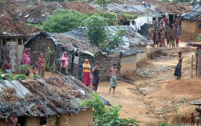 ရခုိင္အၾကံေပးေကာ္မရွင္အဖြဲ႔ ဘဂၤလားေဒ့ရွ္ႏုိင္ငံသုိ႔ သြားေရာက္