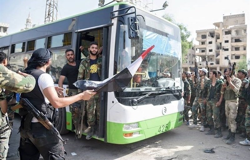 بدء إخراج المسلحين من وادي بردى إلى إدلب